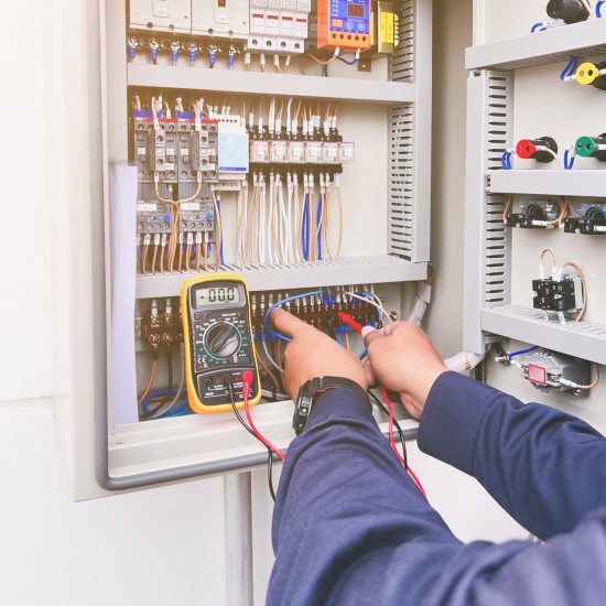 Maintenance electric power control, Multimeter check and measurement on line power, voltage and curr Maintenance electric power control, Multimeter check and measurement on line power, voltage and curr